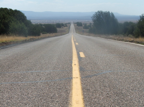 US-Symbol mobiler Freiheit - Die Route 66 (hier in Arizona)