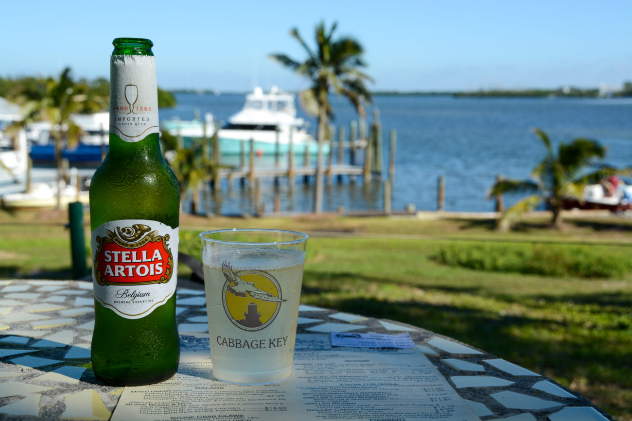 Cabbage Key Cheeseburger in Paradise