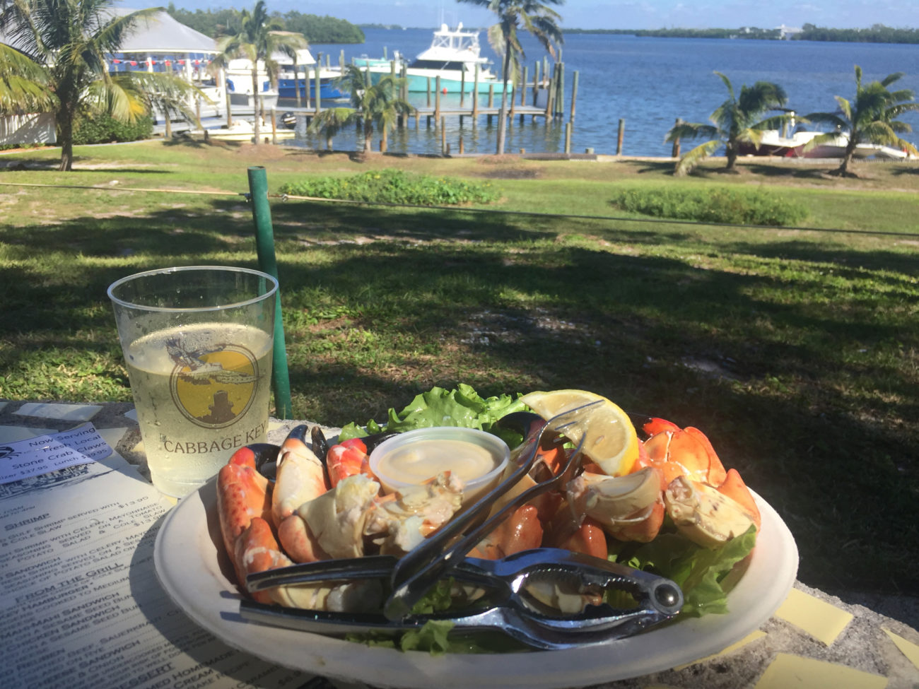 Cabbage Key Cheeseburger in Paradise