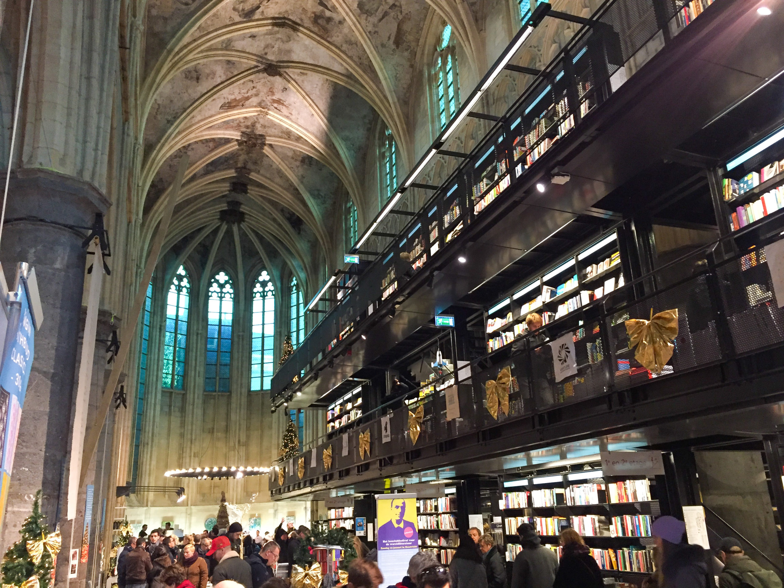 Die schönste Buchhandlung der Welt in Maastricht heißt De Dominicanen