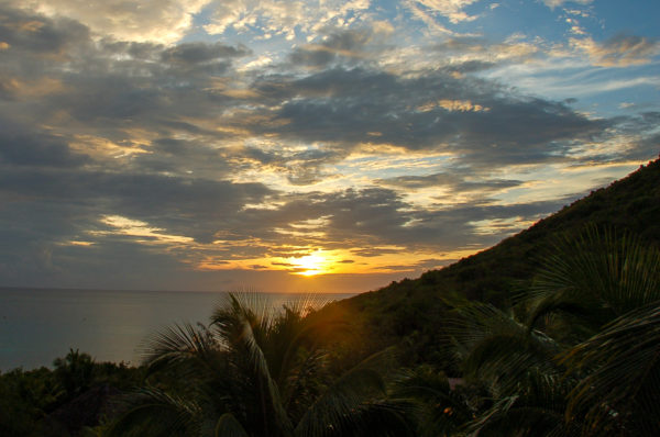 Sonnenuntergang beim Segeln auf den British Virgin Islands