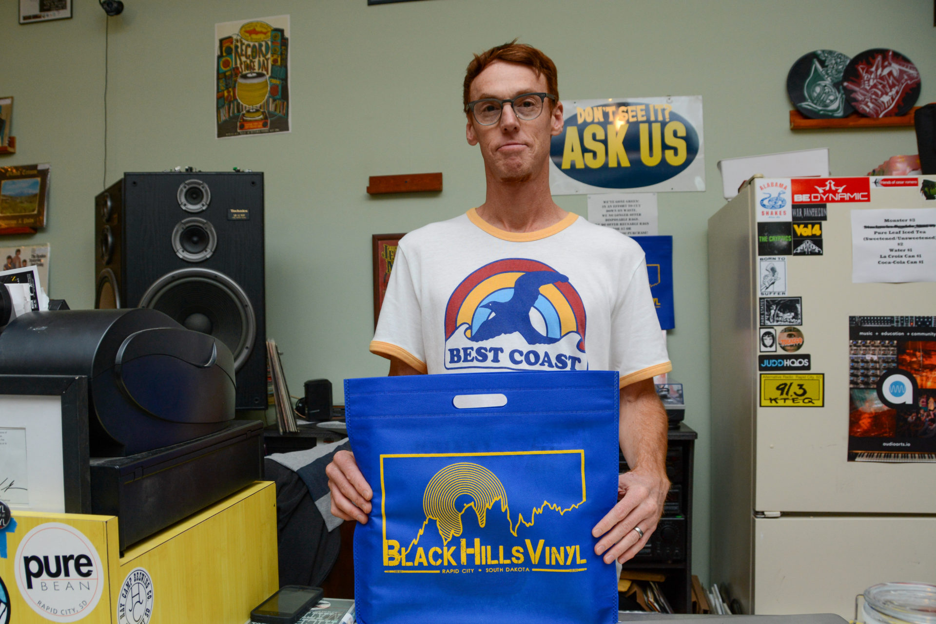 Black Hills Vinyl mit Verkäufer in Rapid City, der Hauptstadtr des wahren Amerikas
