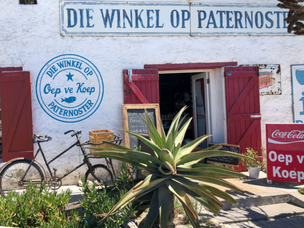 Das Geschäft De Winkel op Paternoster im gleichnamigen südafrikanischen Küstenort