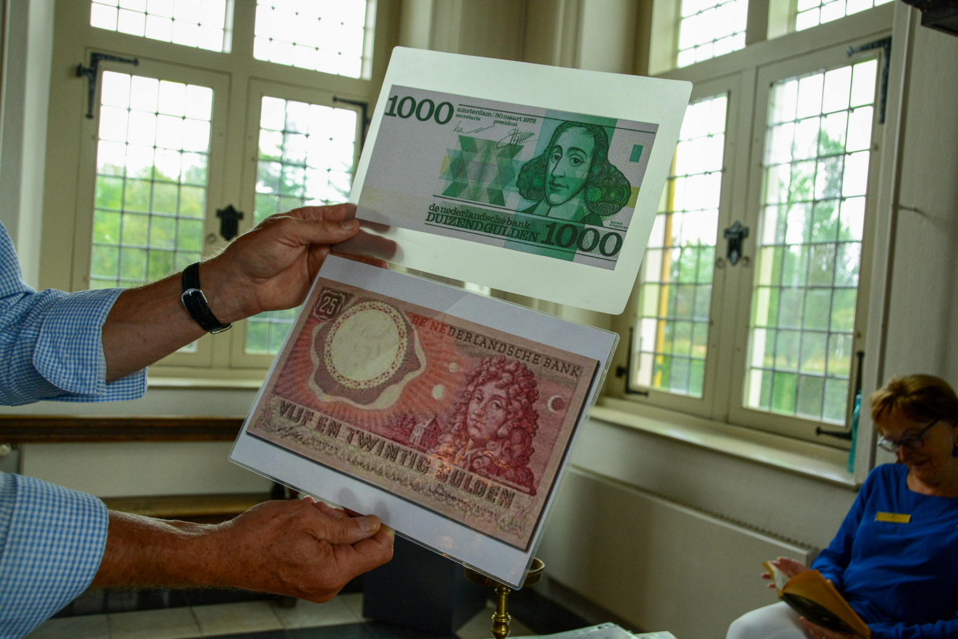 Das Konterfei von Constantijn und Christiaan Huygens auf niederländischen Geldscheinen