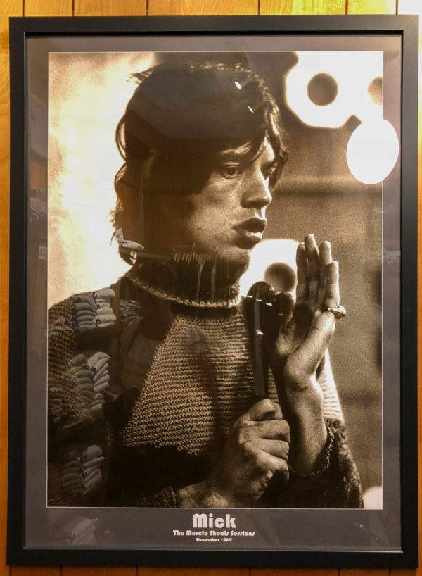 Foto von Mick Jagger im Muscle Shoals Sound Studio im Dezember 1969.