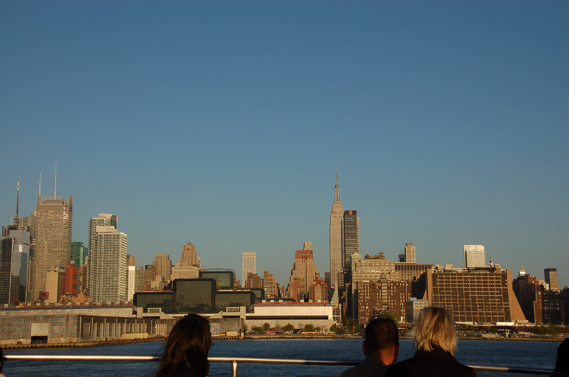 Passagiere auf der Bootstour rundum Manhattan mit der Circle Line