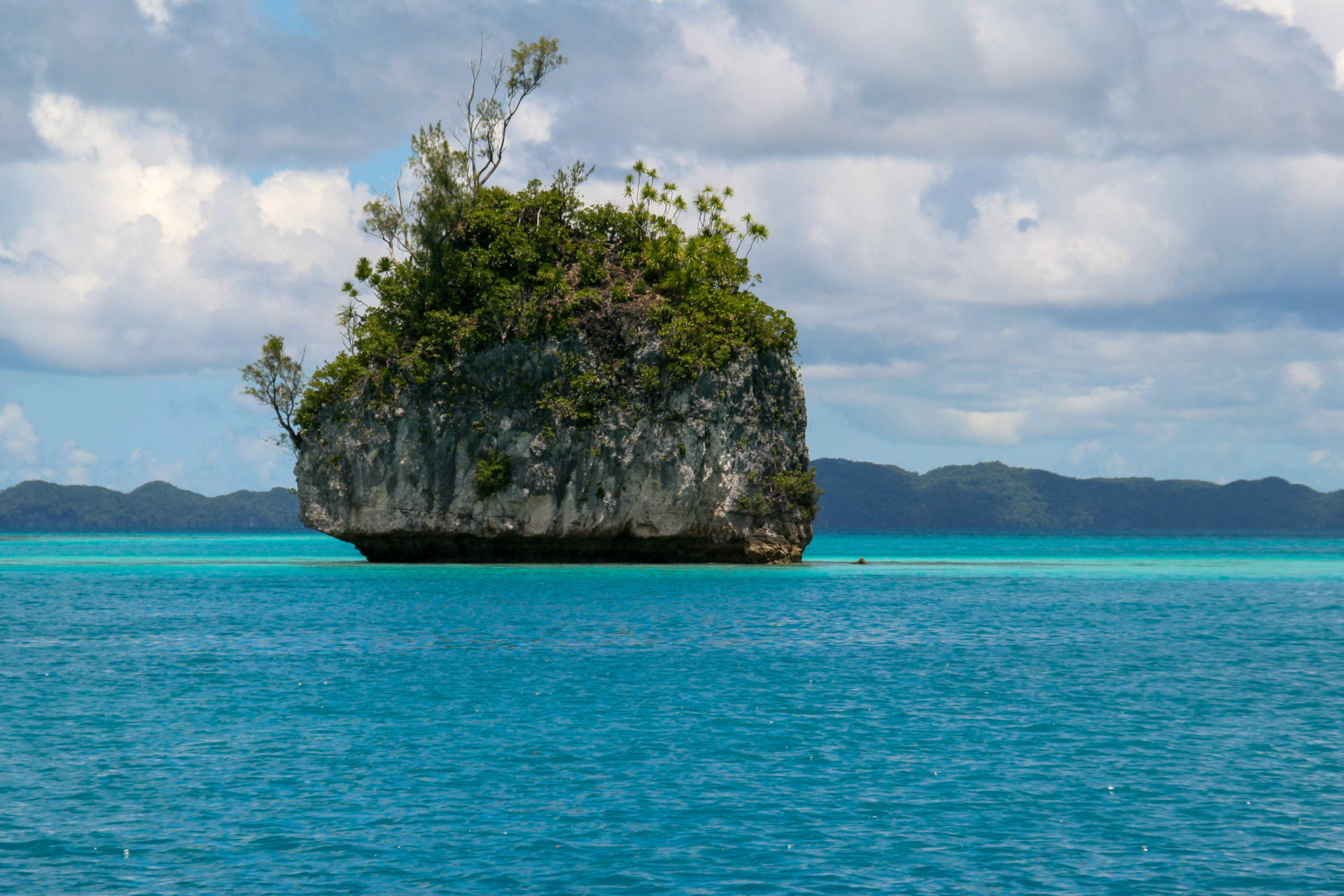 Felseninsel vor der Küste von Palau