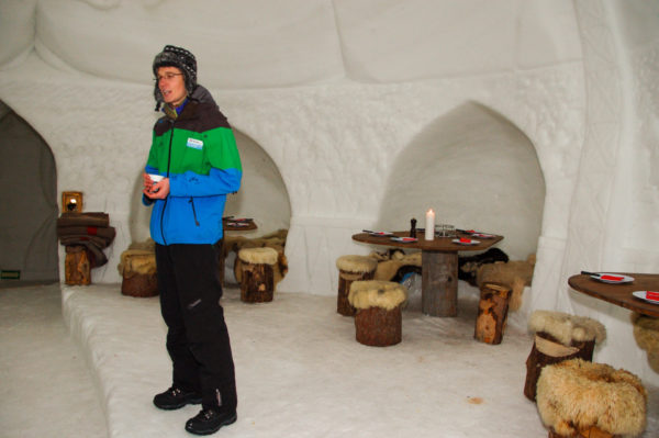 Guide Patrick verbringt seine Zeit gerne im Igluhotel Gstaad