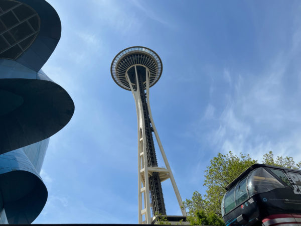 Space Needle, Monorail und das MoPop gehören zu den Top-Sehenswürdigkeiten in Seattle
