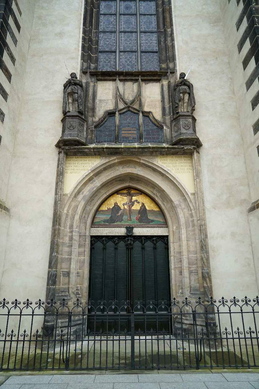 Nordtür der Schlosskirche in Wittenberg, an der Martin Luther seine 99 Thesen angeschlagen hat