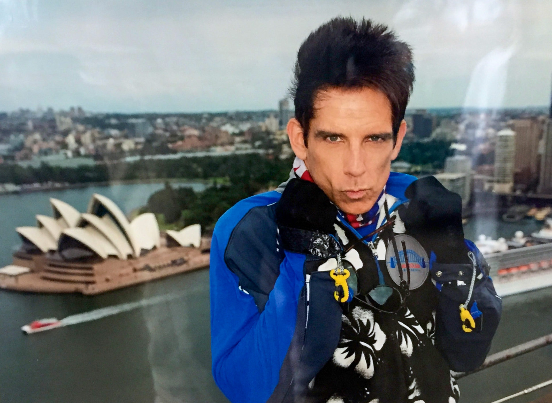 Schauspieler Ben Stiller auf der Hafenbrücke von Sydney