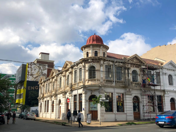 Blick auf ein viktorianisches Gebäude von 1899 im Hipster-Viertel Maboneng in Johannesburg