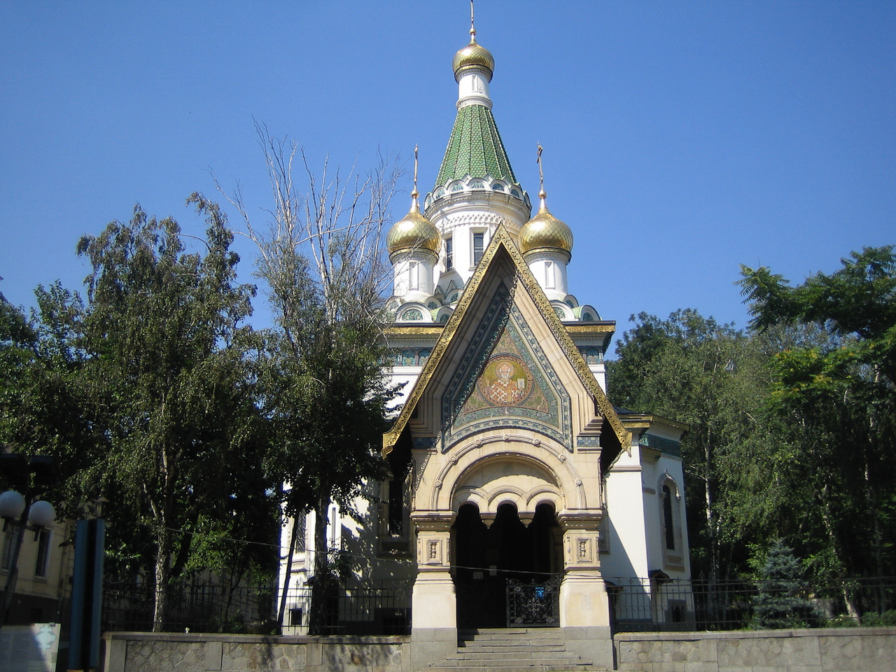 Die russische Kirche Sveti Nikolay Mirlikiiski in der bulgarischen Hauptstadt