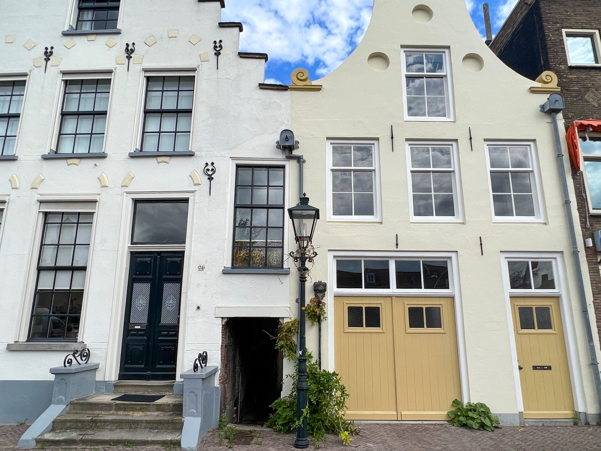 Malerische Giebelhäuser in der Altstadt von Zwolle