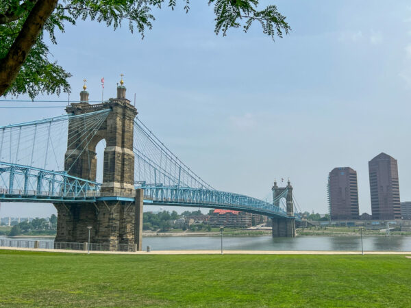 Die Roebling Bridge zwischen Cincinnati und Covington wird auch als »Singing Bridge« bezeichnet