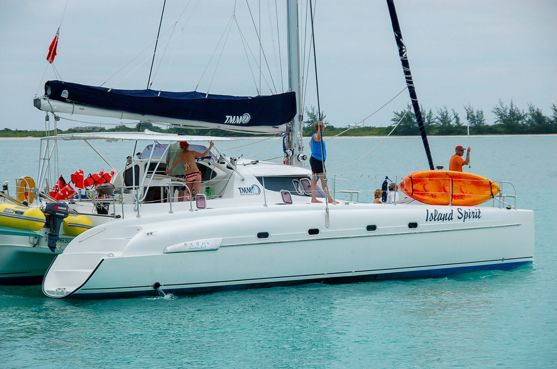 Katamaran auf den British Virgin Islands vor Anegada