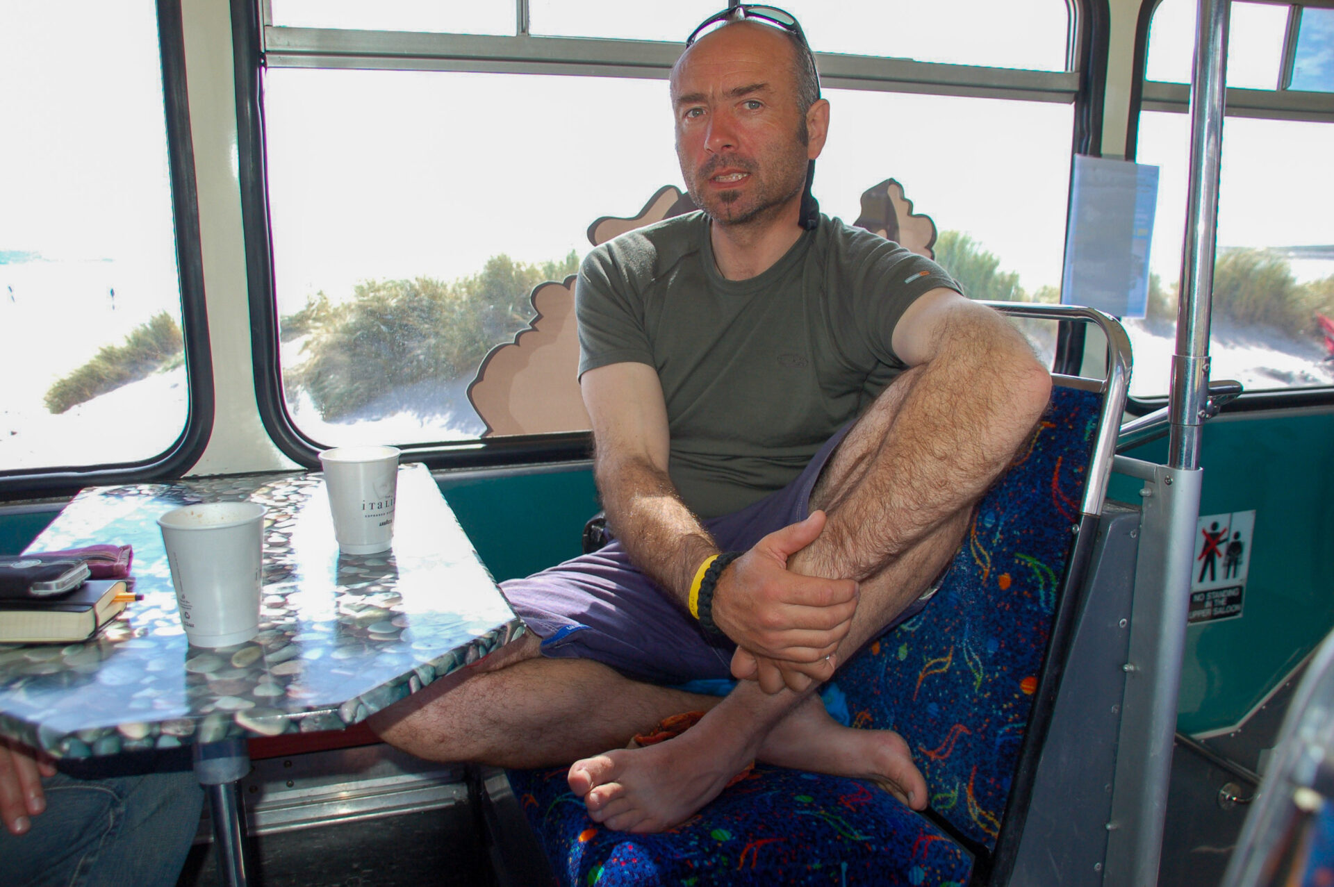 Gerry ist Eigentümer der Blackfield Surf School auf Achill Island an der Wüstküste Irlands