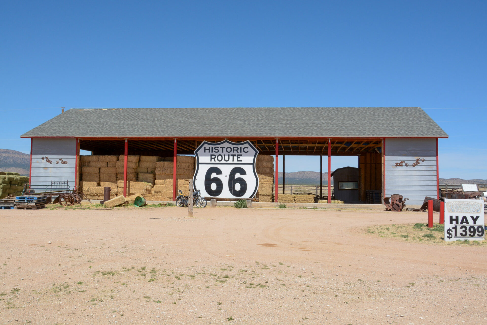 Heuschuppen an der Historic Route 66 in Arizona