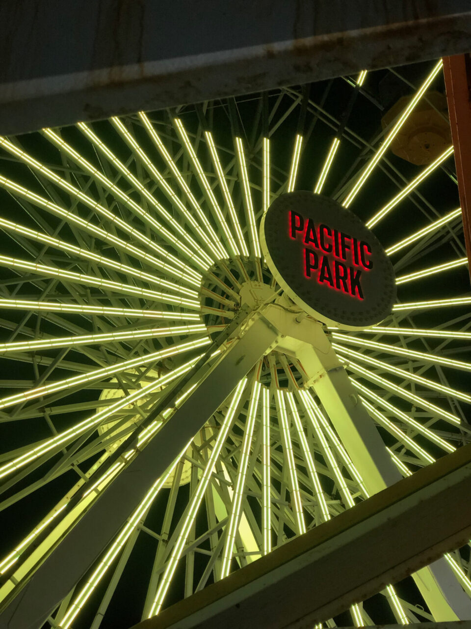 Riesenrad am Pacific Park in Santa Monica