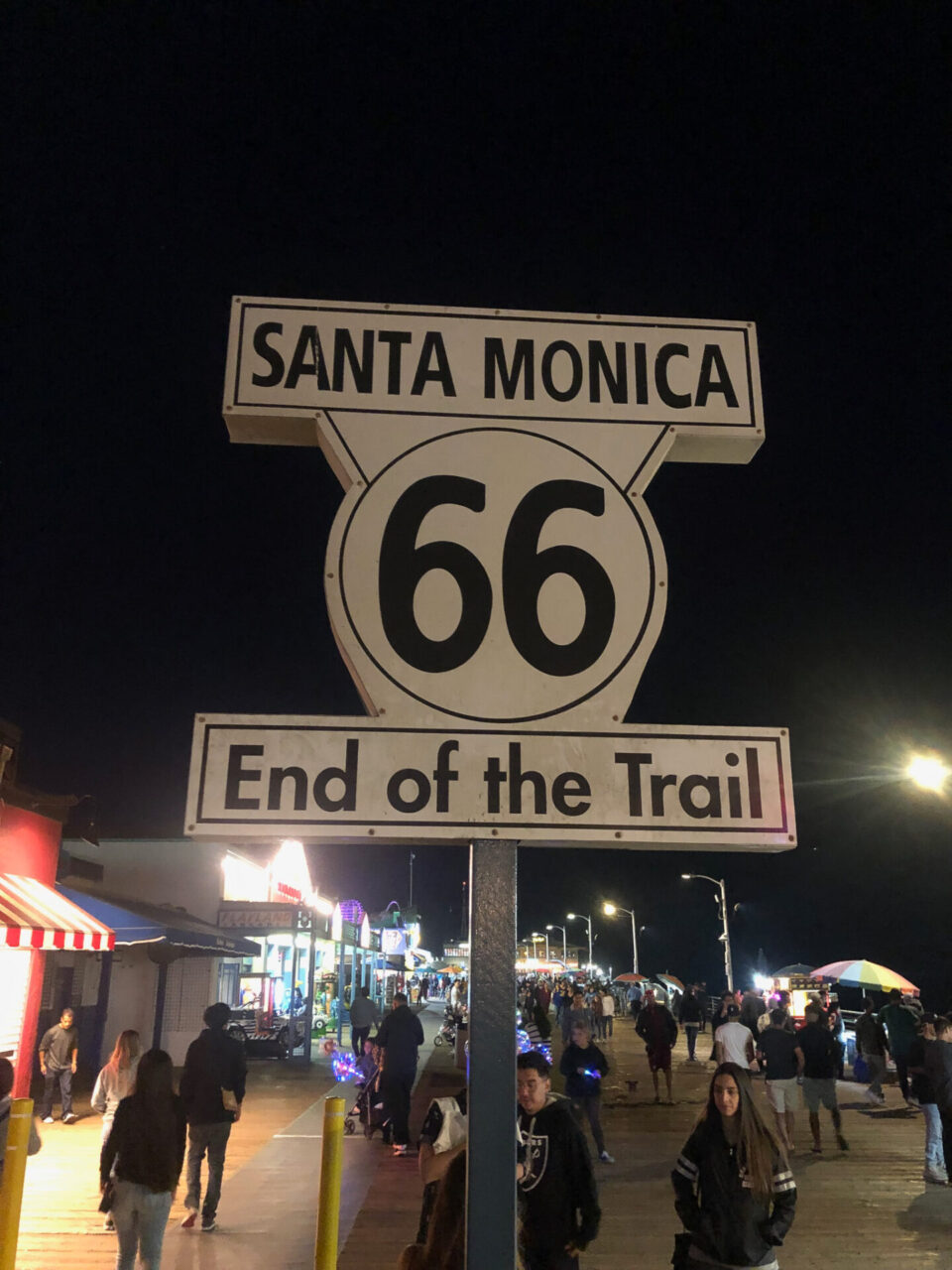 Der offizielle Endpunkt der Route 66 am Pier von Santa Monica