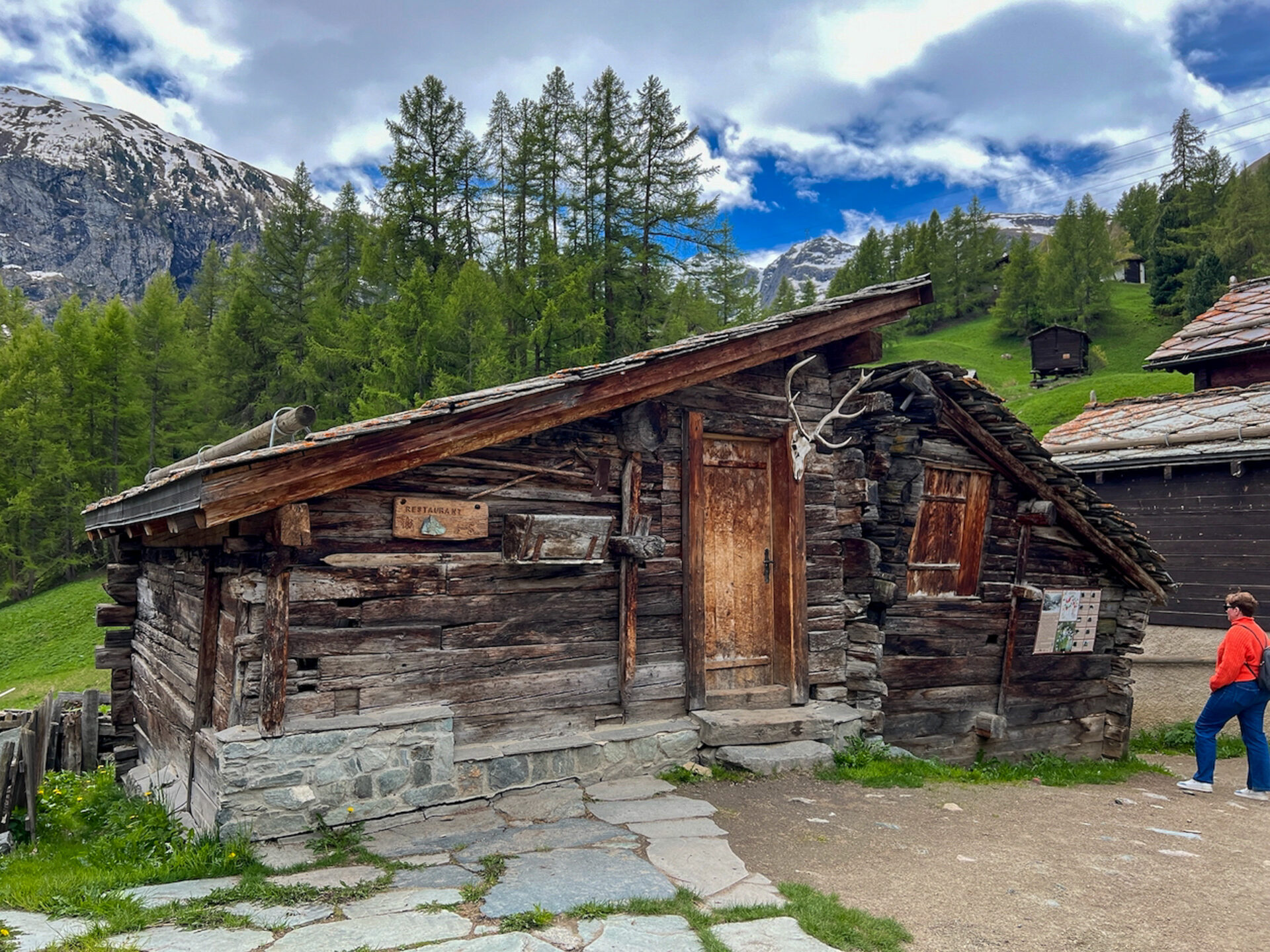 Restaurant Zum See beim Abstieg vom Furi nach Zermatt
